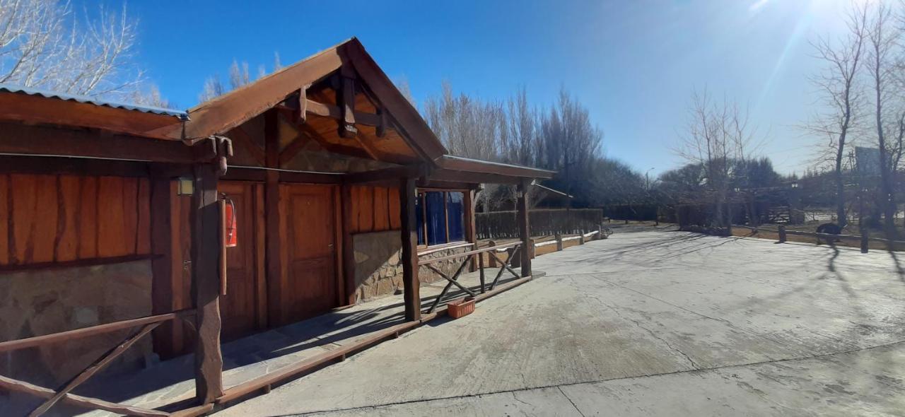Hosteria & Cabanas Rio Fenix Περίτο Μορένο Εξωτερικό φωτογραφία